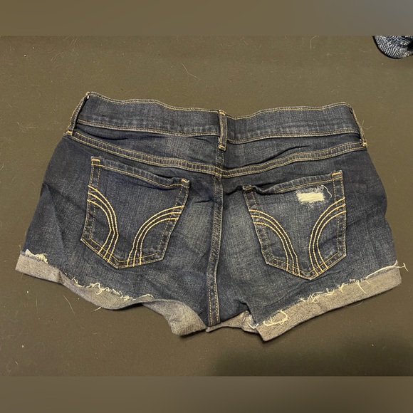 Women’s Jean Shorts - Picture 2 of 2